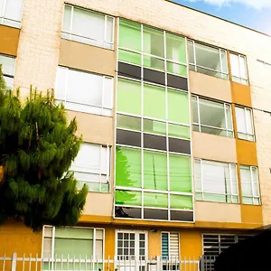 apartasuites-plaza-modelia.hotels-bogota.net/
