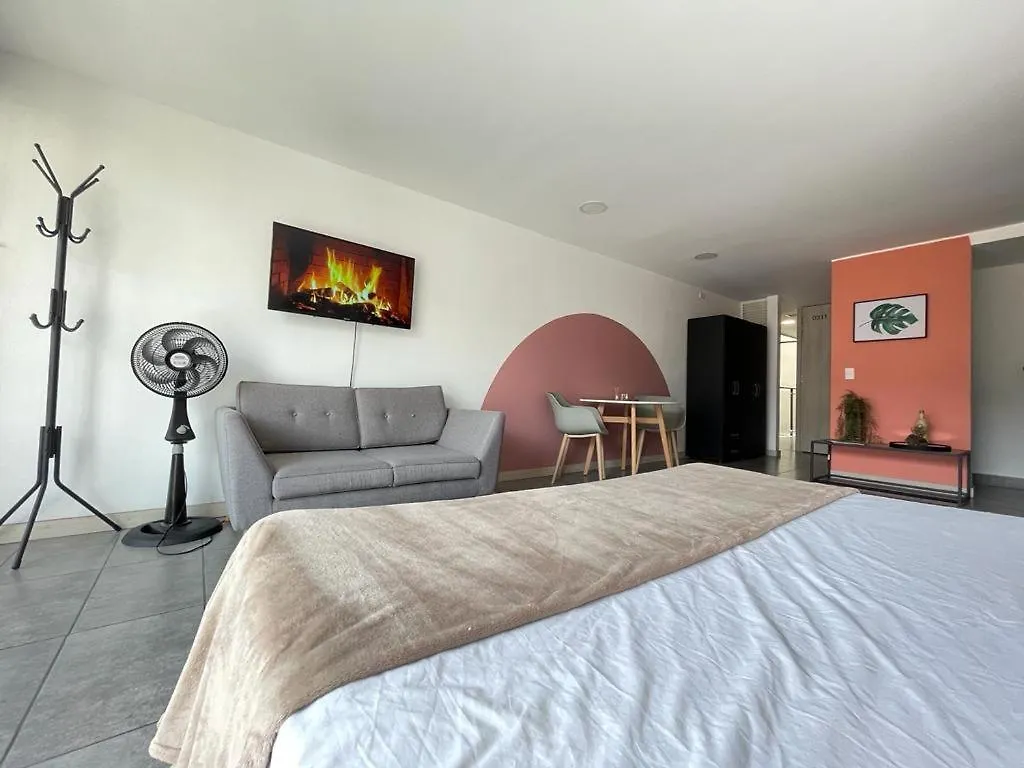 Tranvia 40 Apartments Medellin 0*,  Colombia