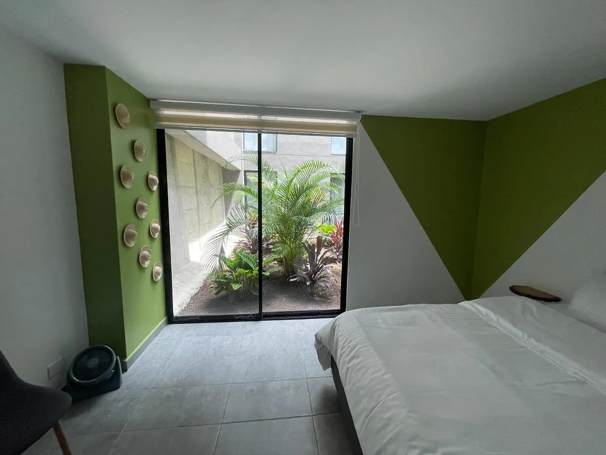 Tranvia 40 Apartments Medellin 0*,  Colombia
